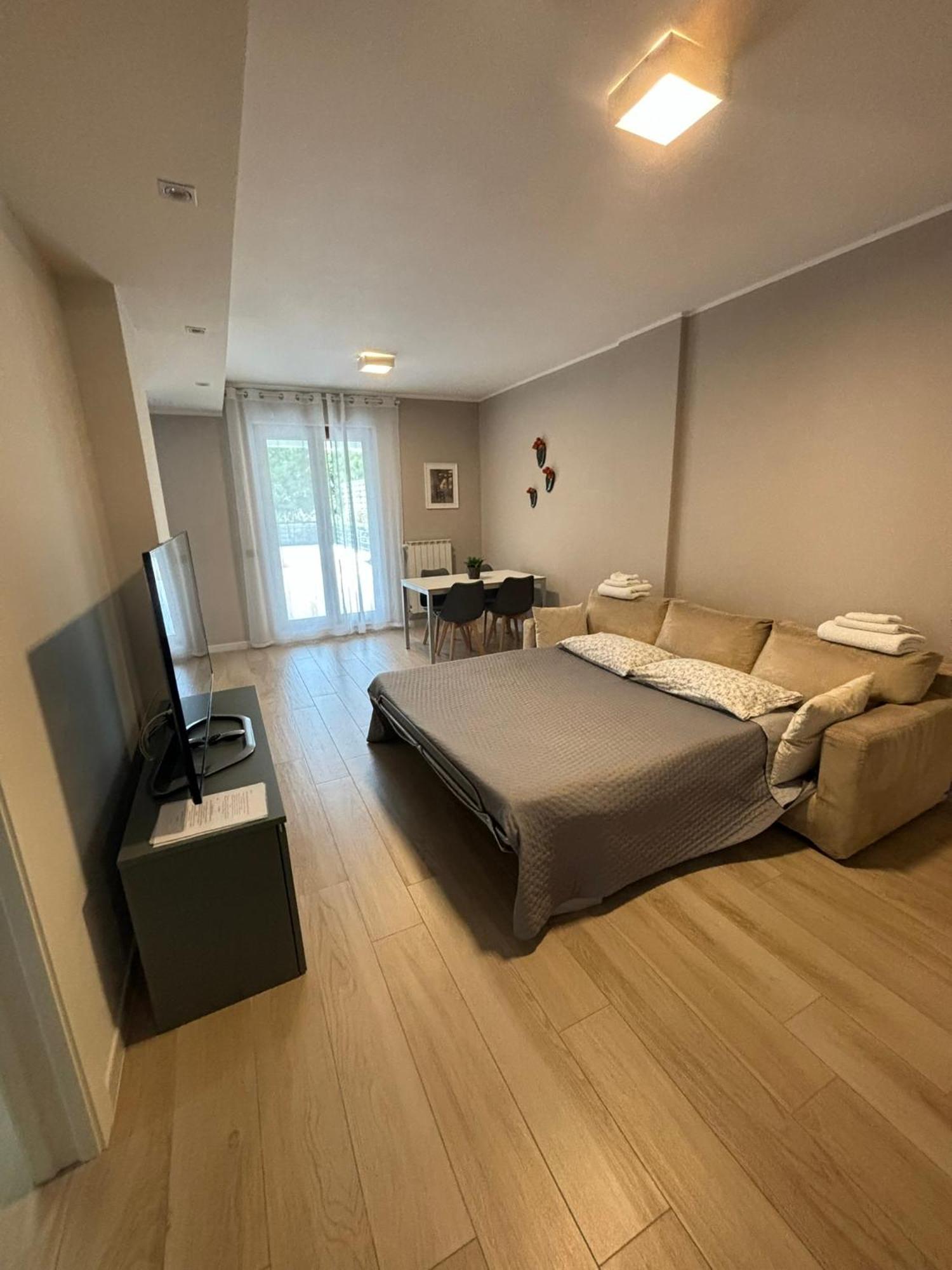 Parco Verde Apartment Bari Kültér fotó
